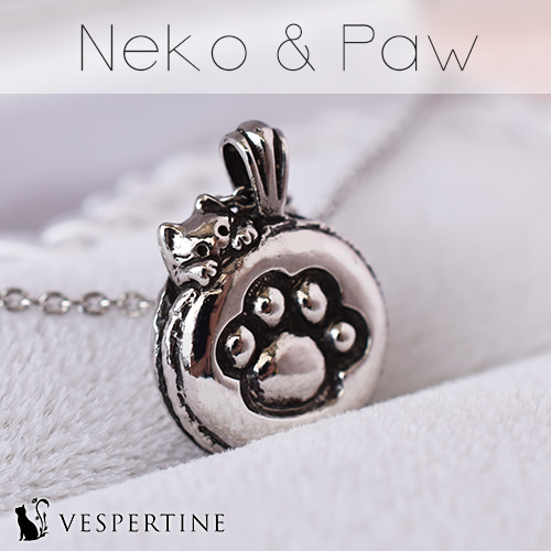 肉球ネックレス